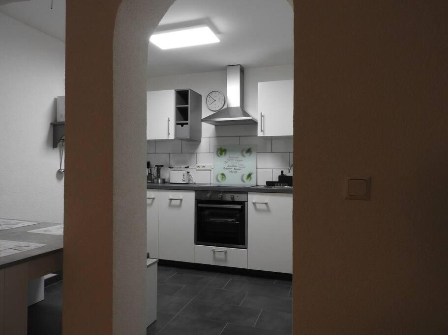 Schoene Gemuetliche Ferienwohnung Mit Fernblick. 날바흐 외부 사진